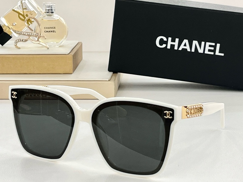 Chanel Sunglasses 203